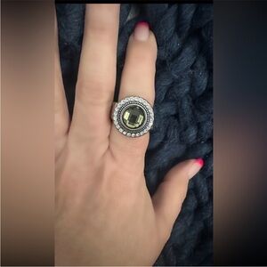 NEW LADIES RING ADJUSTABLE OLIVE GREEN STONE TRENDING INTERCHANGEABLE